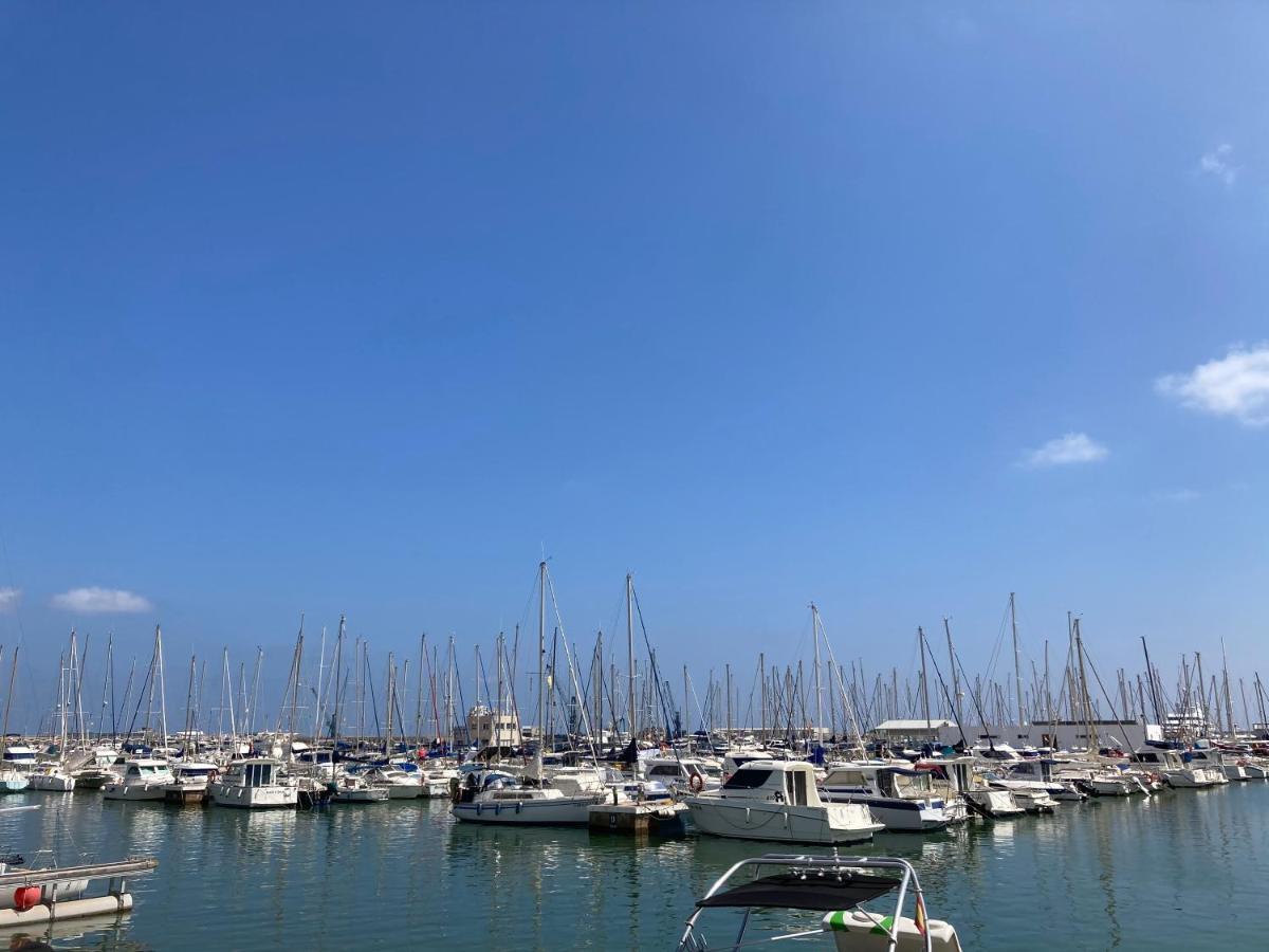 Beach Apartment Vilanova i la Geltrú Eksteriør billede